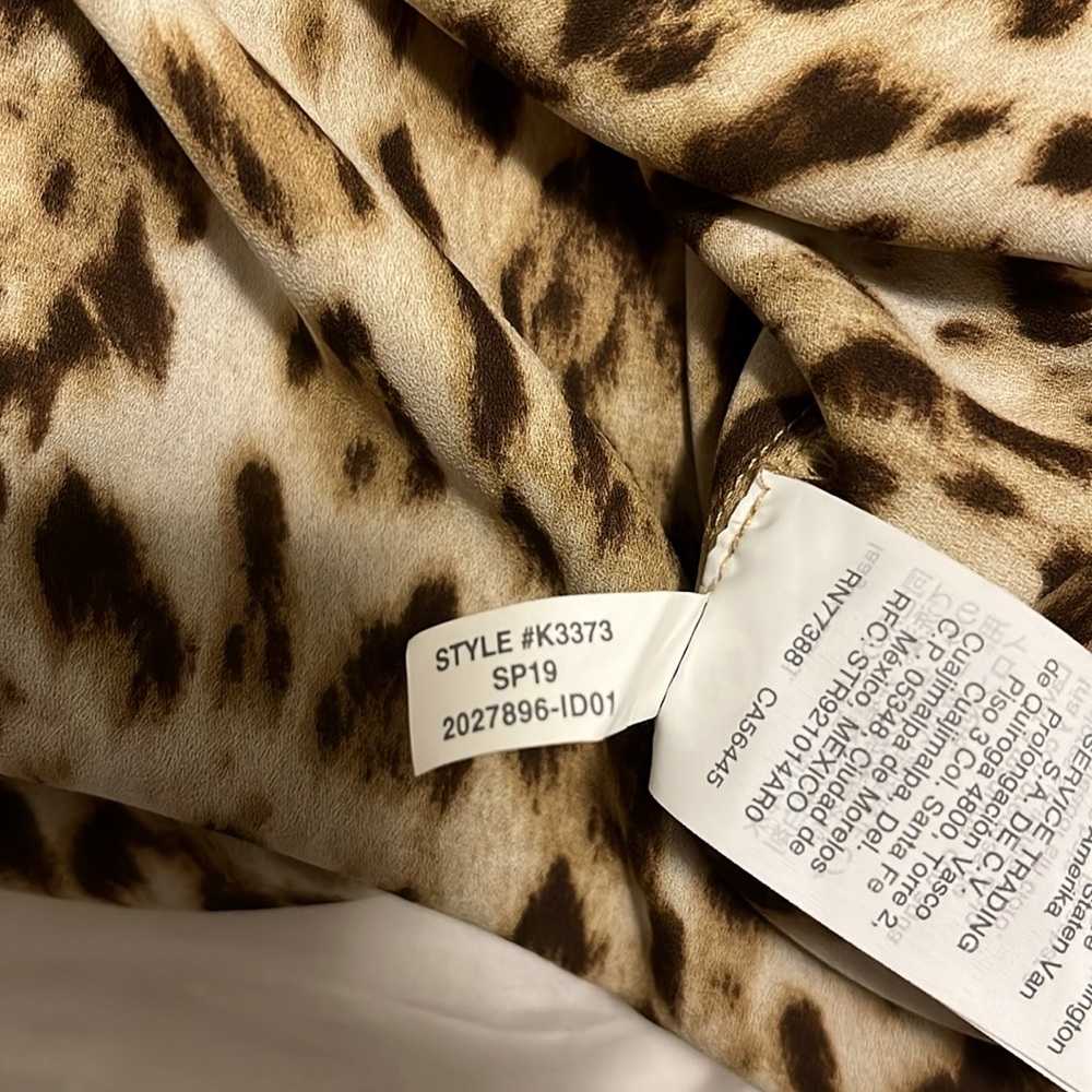 J.Crew Tie-Neck Button-Up Shirt in Leopard Print - Size L - Picture 7 of 7